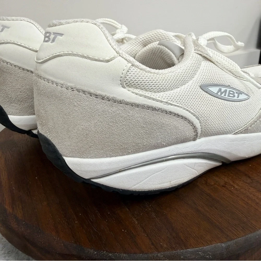 MBT Level 3 Rocker Sz‎ 7.5 - Picture 5 of 16